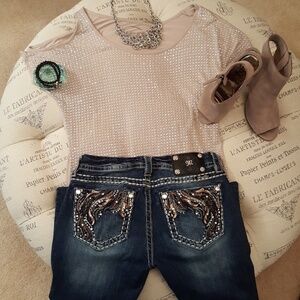 STUDDED T- shirt
